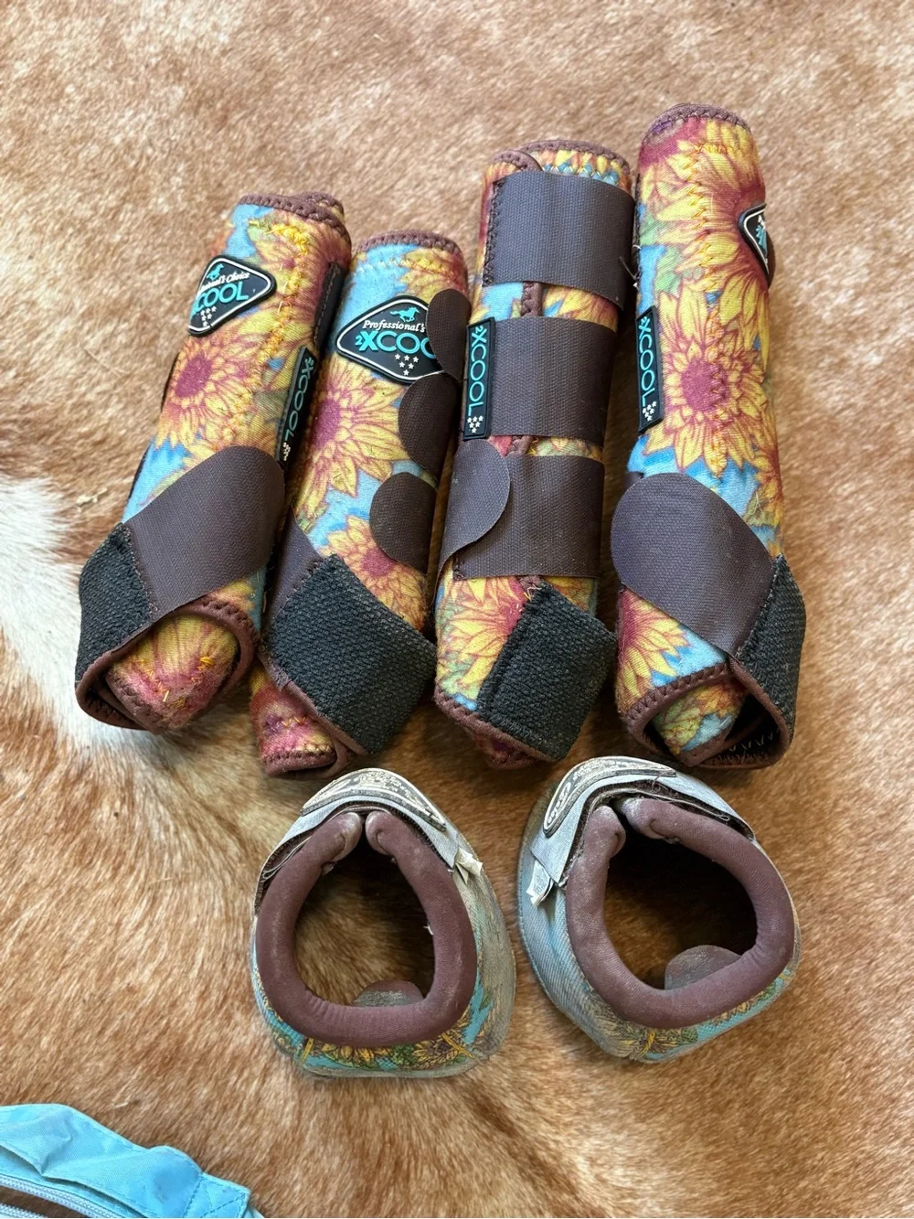 Sunflower Print Horse Boot and Bell Boots Set in Yellow & Blue - Picture 1 of 2